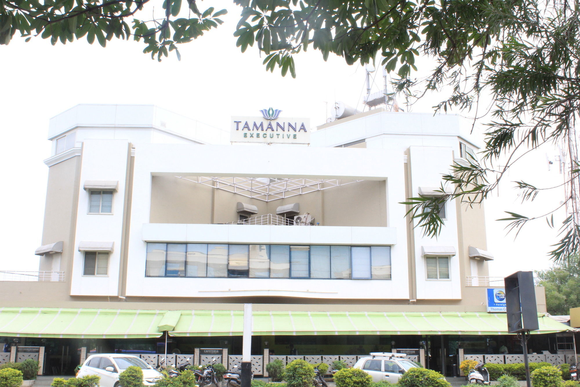 Executive Tamanna Hotel Hinjawadi Eksteriør bilde